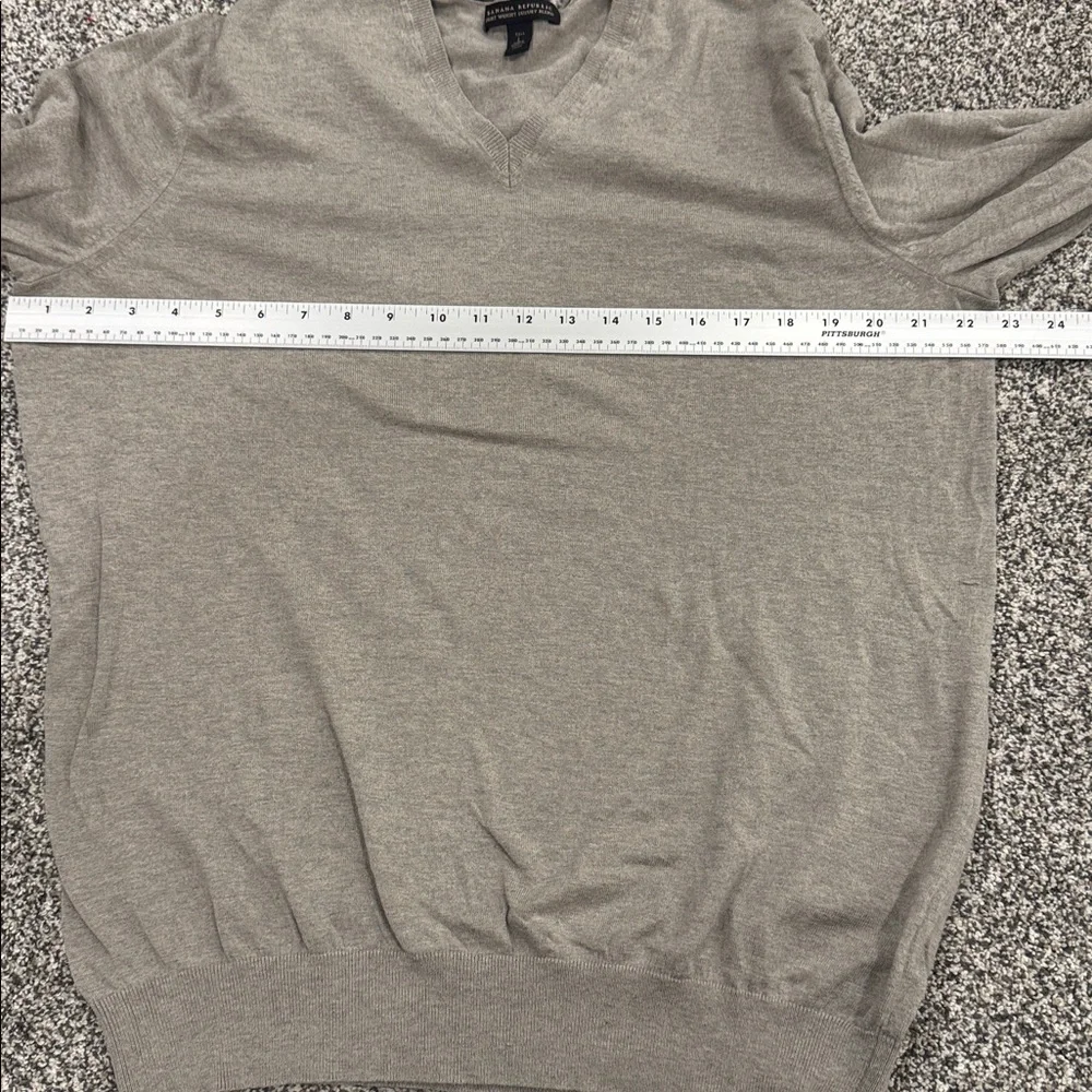 Banana Republic Men's Silk Cotton Cashmere Classy Stylish V-Neck Sweater Size L